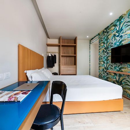 อาร์ต โฮเทล บอสตัน Hotel ตูริน ภายนอก รูปภาพ
